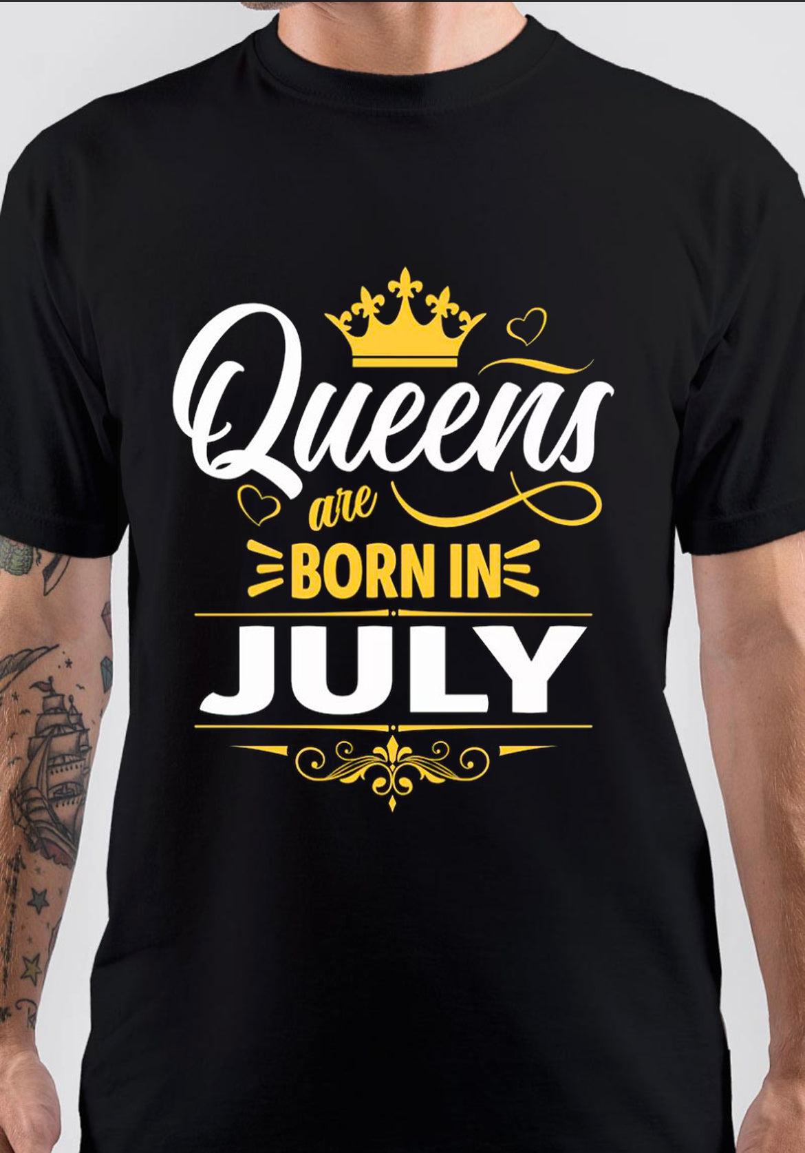 Queens Are Born On July 29 T-Shirt